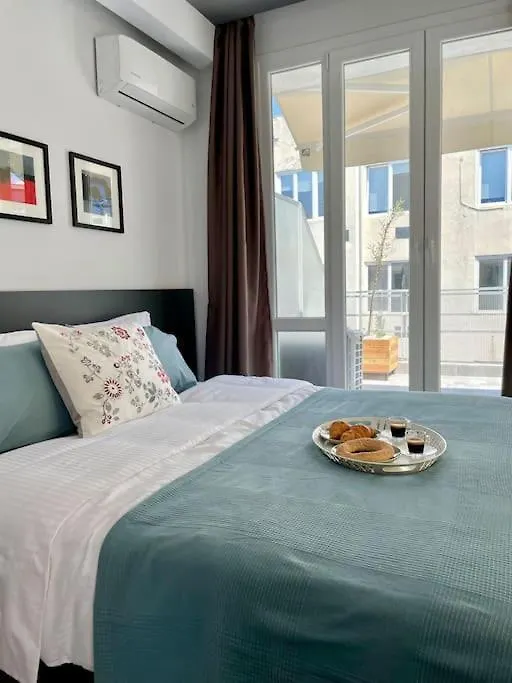 Domus City Apartment With Wonderful Balcony Tessalónica
